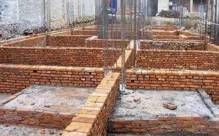 甘肃农村自建房地基如树根，根深方能叶茂!